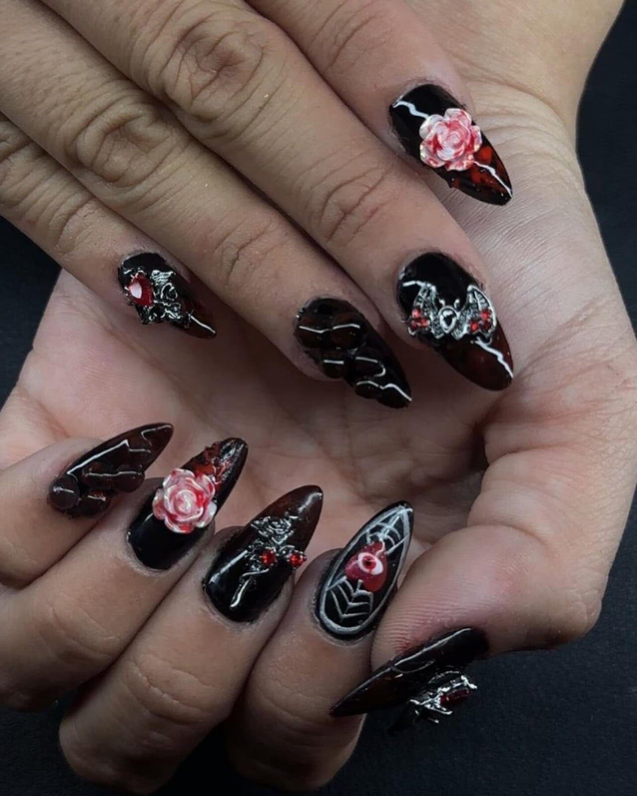Nail art géométrique moderne - salon ongles Lachine
