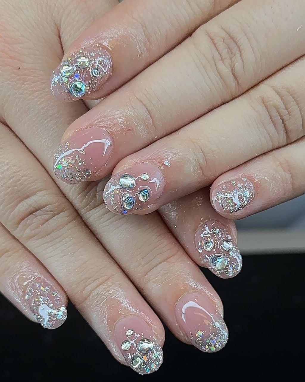 Gel X vs uñas acrílicas: ¿cuál es mejor para tu estilo de vida?